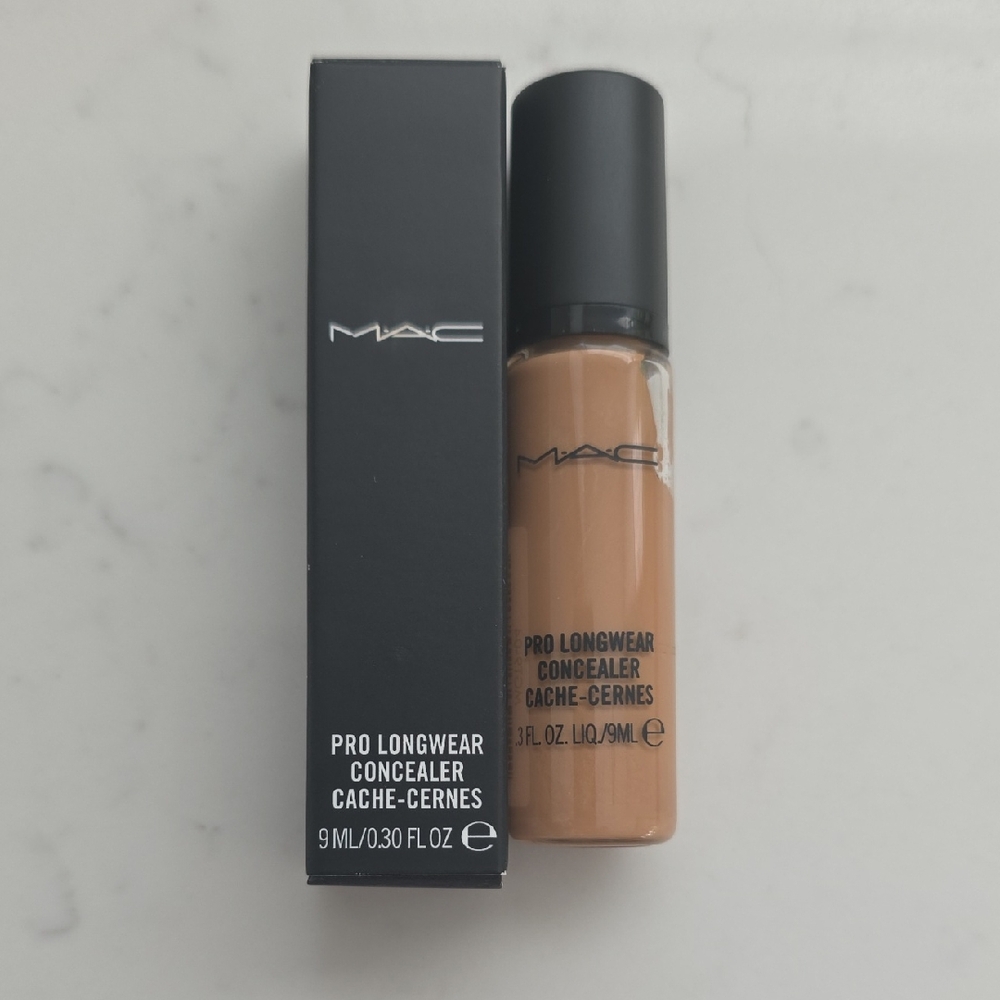 MAC Cosmetics Pro Longwear Concealer - NC35